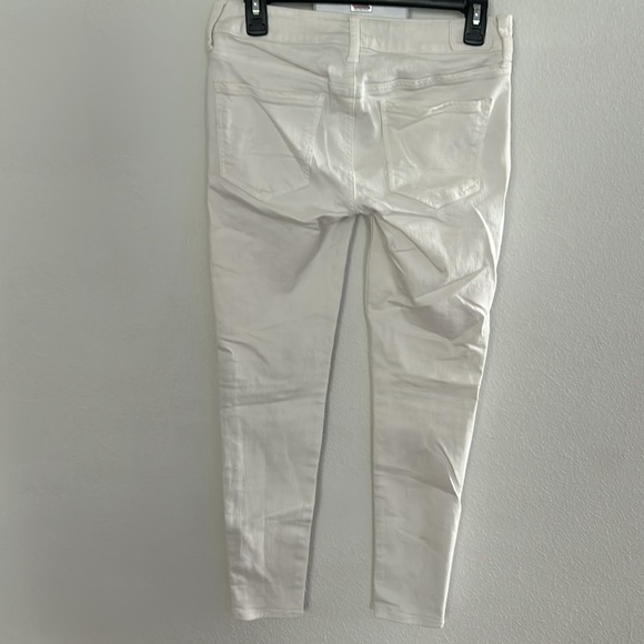 AMERICAN EAGLE SUPER STRETCH SIZE 2 WHITE JEGGINGS EXCELLENT CONDITION - Picture 2 of 2
